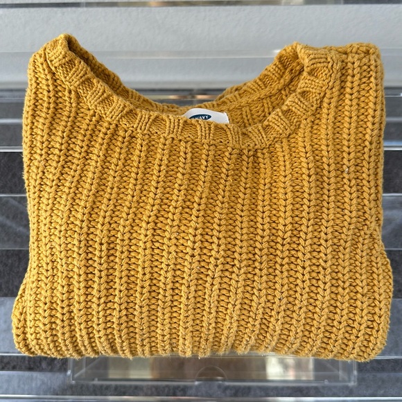 Beautiful Old Navy Knit Mustard Color Sweater - Picture 2 of 4